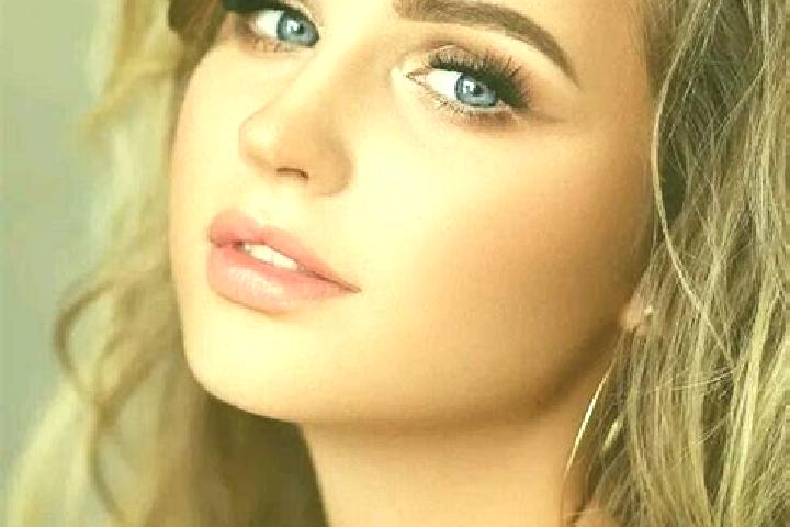 Mia, 25, a dark blonde blue-eyed ebony companion based in Anadyr. Offering Travel Companion, Tantra, Dinner Date, Prostate Massage. Available for incall and ...