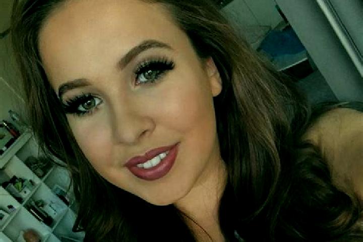 Mia, 25, a dark blonde brown-eyed caucasian companion based in Aguas Blancas. Offering CIM, Striptease, Fetish, GFE, Dinner Date. Available for incall and ou...