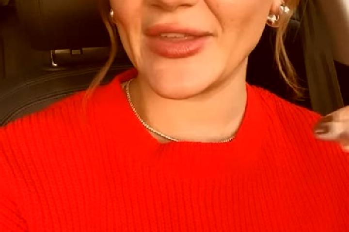 Mia, 25 — Escort in Brow of the Hill, Canada