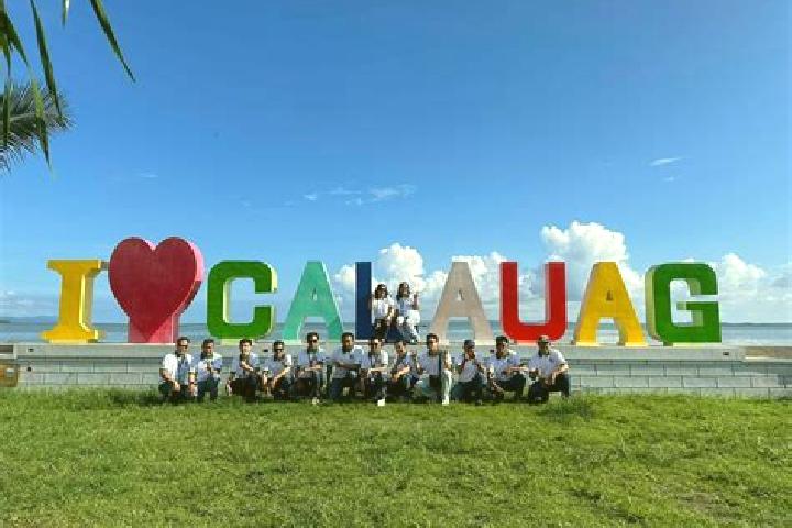 Mia, 25 — Escort in Calauag, Philippines