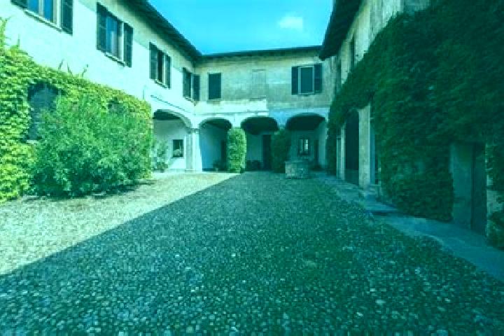 Mia, 25 — Escort in Casale Litta, Italy