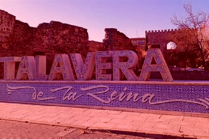 Mia, 25 — Escort in Castrillo de la Reina, Spain