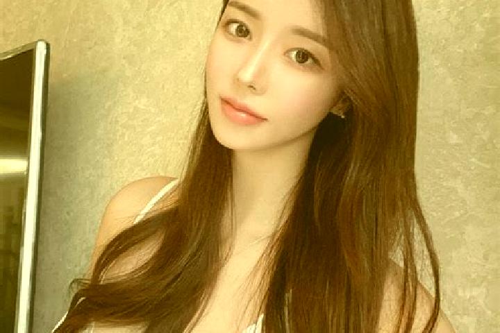 Mia, 25 — Escort in Changgucheng, China