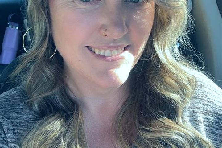 Mia, 25 — Escort in Donalsonville, United States