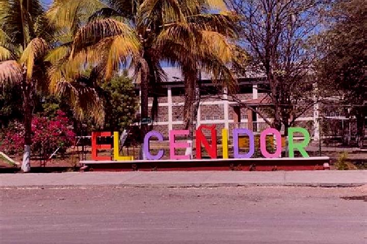Mia, 25 — Escort in El Cenidor, Mexico