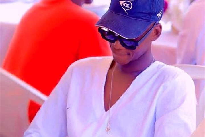 Mia, 25 — Escort in Grobia Souane, Ivory Coast