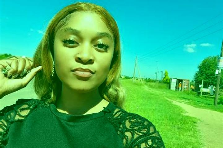 Mia, 25 — Escort in Manyana, Botswana