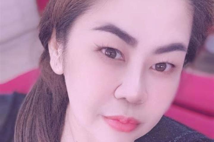 Mia, 25 — Escort in Nasan, South Korea