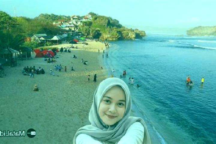 Mia, 25 — Escort in Puteran Kidul, Indonesia