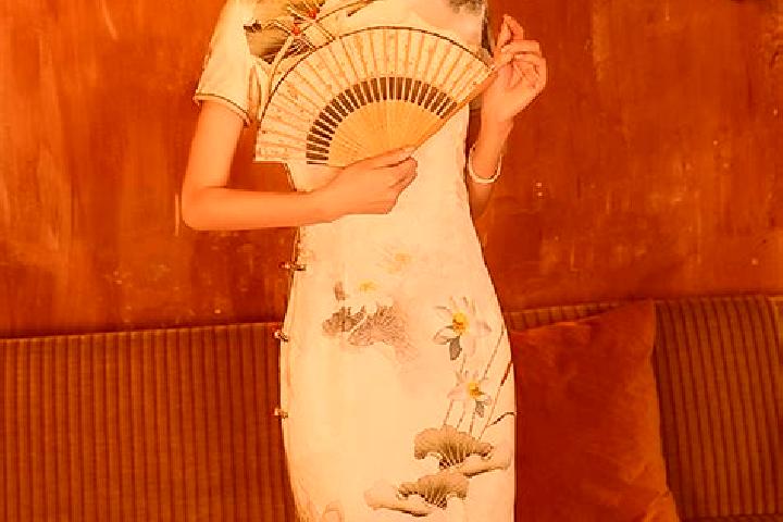 Mia, 25 — Escort in Qiqihar, China