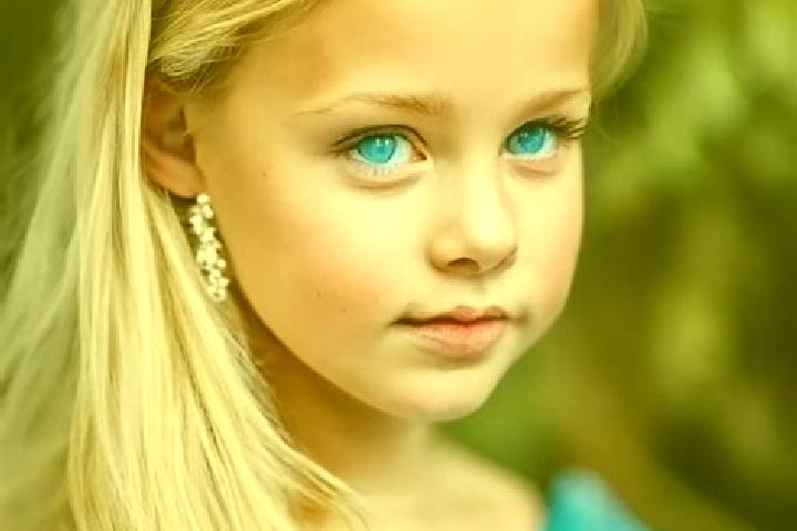 Mia, 26, a blonde blue-eyed middle eastern companion based in Miribanteng. Offering A-Level, Party Girl, Girlfriend Experience, GFE. Available for incall and...