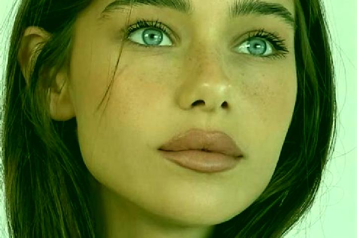 Mia, 26, a brunette blue-eyed middle eastern companion based in Khislavichi. Offering Deep French Kissing. Available for incall and outcall, overnight bookin...