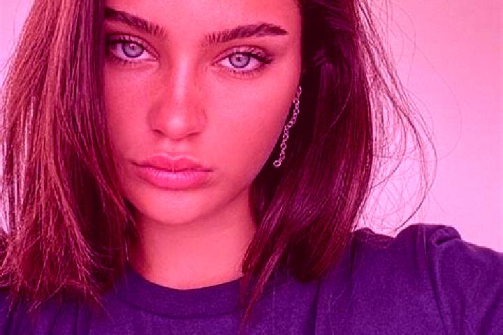 Mia, 26, a dark blonde brown-eyed caribbean companion based in Beniarjo. Offering A-Level, BDSM, OWO. Available for incall and outcall, overnight bookings av...