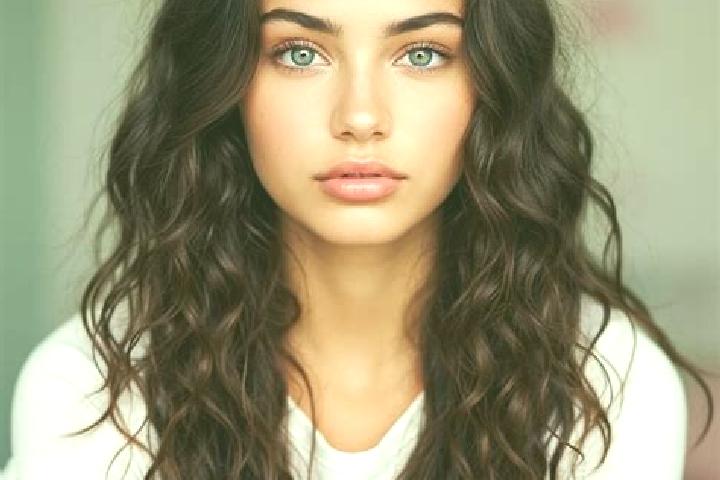 Mia, 26, a dark blonde hazel-eyed mediterranean companion based in Quintero. Offering OWO, Prostate Massage, 69, Massage. Available for incall and outcall, d...