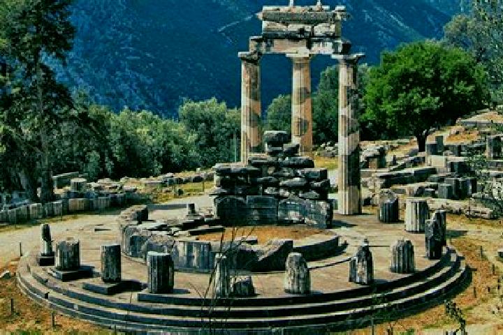 Mia, 26 — Escort in Delphi, Greece