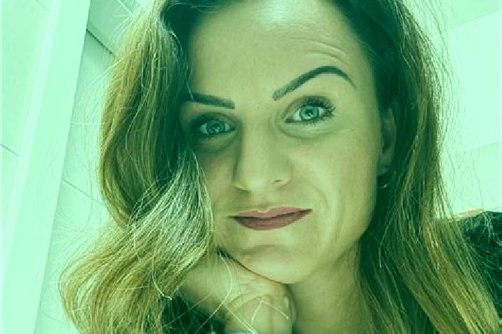 Mia, 26 — Escort in Dobromilice, Czech Republic