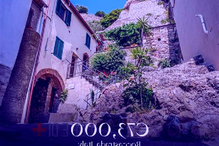 Mia, 26 — Escort in Roccastrada, Italy