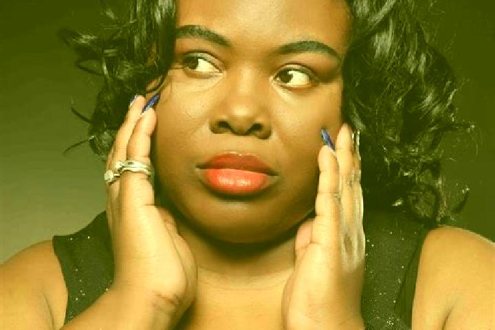 Mia, 26 — Escort in Vincennes, United States