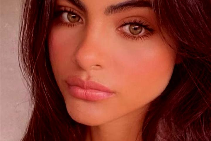 Mia, 27, a black brown-eyed indian companion based in Majur. Offering Deep French Kissing, Overnight, BDSM, OWO, Duos. Available for incall and outcall, day ...
