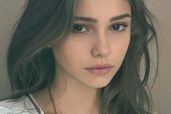 Mia, 27, a chestnut dark-eyed slavic companion based in Ugruca. Offering A-Level, Deep French Kissing, Prostate Massage, BDSM. Available for incall and outca...