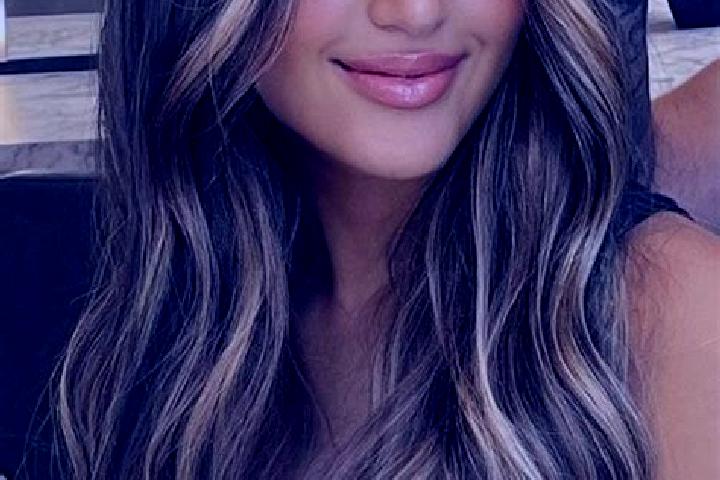 Mia, 27, a dark blonde amber-eyed latina companion based in Gambino. Offering Prostate Massage, Tantra, OWO, Travel Companion. Available for incall and outca...