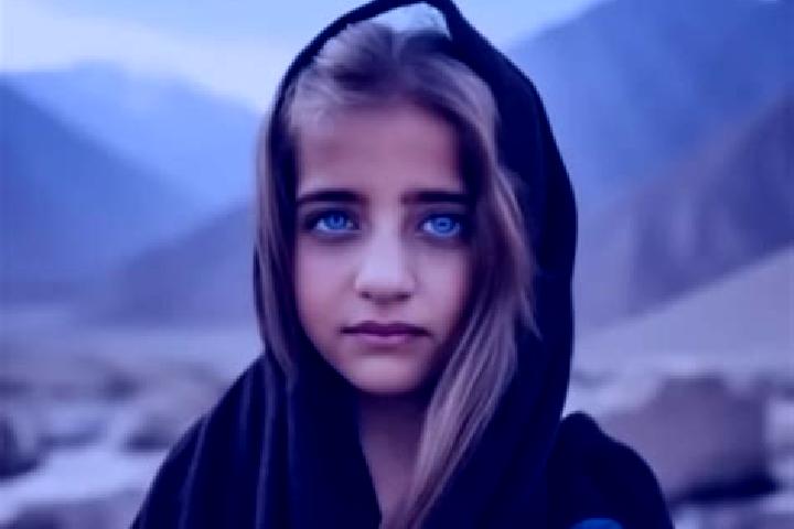 Mia, 27, a dark blonde amber-eyed middle eastern companion based in Rayevskiy. Offering Party Girl, Overnight, Travel Companion, Duos, Roleplay. Available fo...