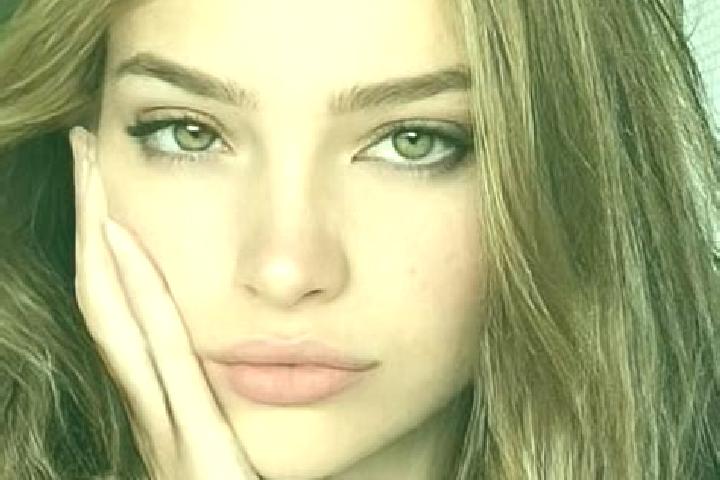 Mia, 27, a dark blonde hazel-eyed mixed companion based in Teayo. Offering Girlfriend Experience, Deep French Kissing, BDSM. Available for incall and outcall...