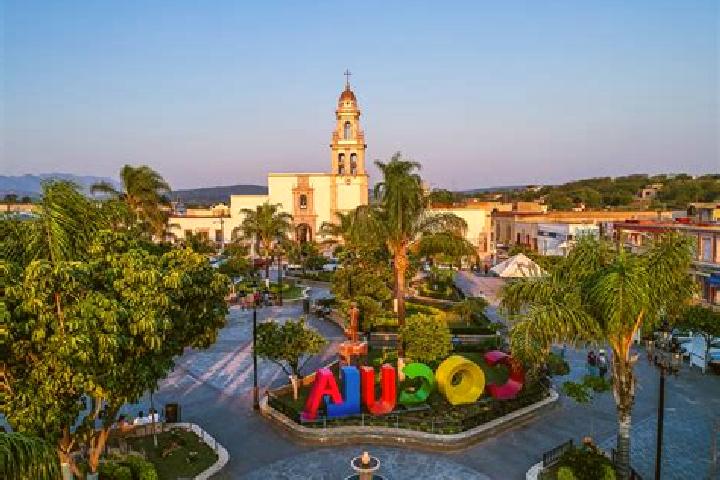 Mia, 27 — Escort in Cocula, Mexico