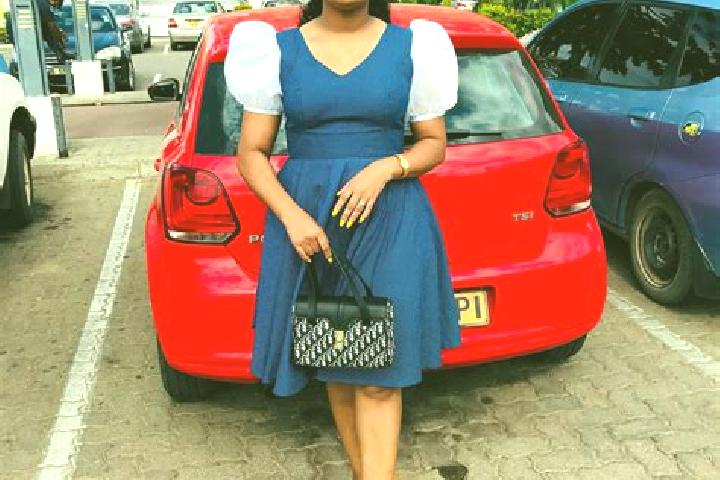 Mia, 27 — Escort in Mathathane, Botswana