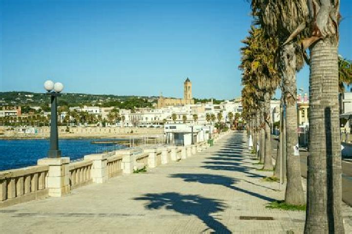 Mia, 27 — Escort in Santa Maria di Leuca, Italy