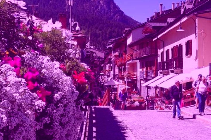 Mia, 27 — Escort in Sauze di Cesana, Italy