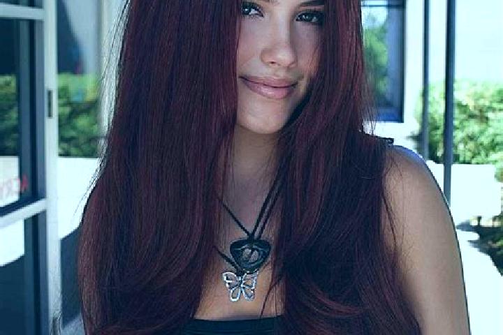 Mia, 28, a auburn dark-eyed asian companion based in Llangwm. Offering A-Level, 69, Roleplay. Available for incall and outcall, overnight bookings available.
