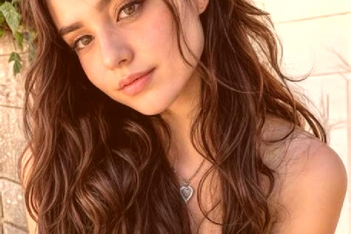 Mia, 28, a brunette hazel-eyed slavic companion based in Kouame-Lekro. Offering Dinner Date, 69, Erotic Massage. Available for incall and outcall, overnight ...