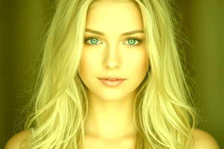 Mia, 28, a red grey-eyed mixed companion based in Prigorje Brdovecko. Offering Erotic Massage, Roleplay, Couples. Available for incall and outcall, day and e...