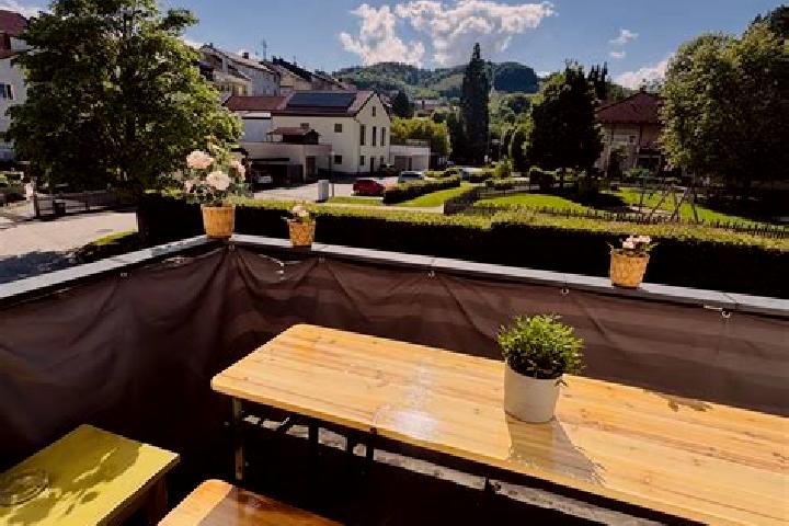 Mia, 28 — Escort in Altenhof am Hausruck, Austria