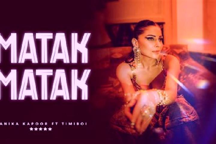 Mia, 28 — Escort in Matak, Indonesia
