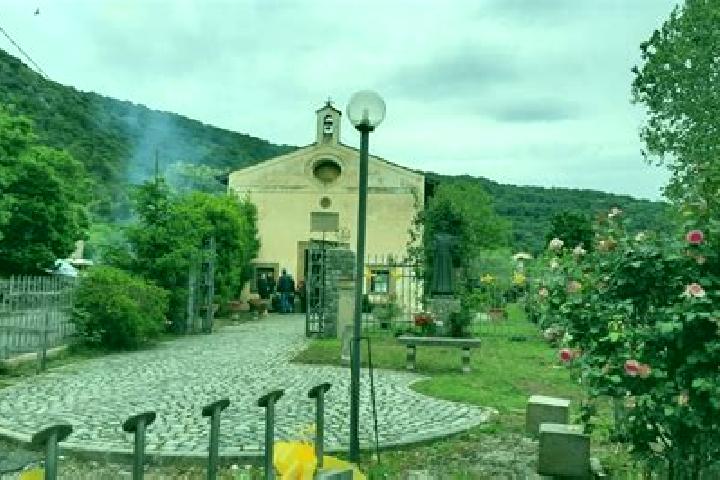 Mia, 28 — Escort in Trevignano Romano, Italy