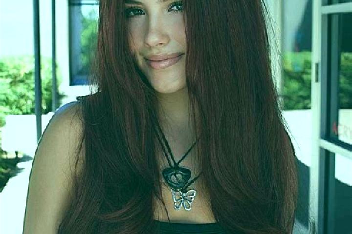 Mia, 29, a auburn dark-eyed mixed companion based in Shenzhenwan. Offering A-Level, Girlfriend Experience, Deep French Kissing, Roleplay. Available for incal...