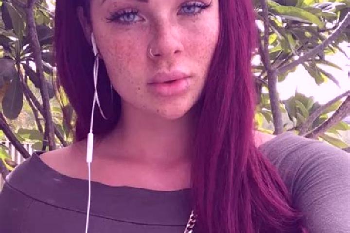 Mia, 29, a auburn green-eyed latina companion based in Totness. Offering A-Level, Striptease, 69, BDSM, Duos. Available for incall and outcall, day and eveni...