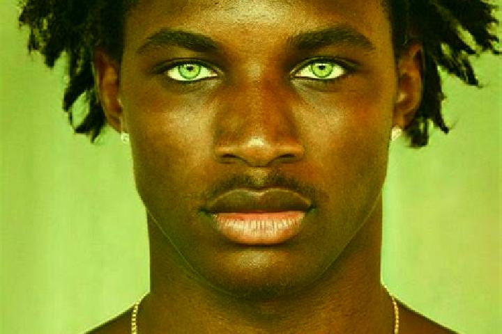 Mia, 29, a black green-eyed mixed companion based in Zone (Zona) E. Offering Massage, Prostate Massage. Available for incall and outcall, day and evening dates.