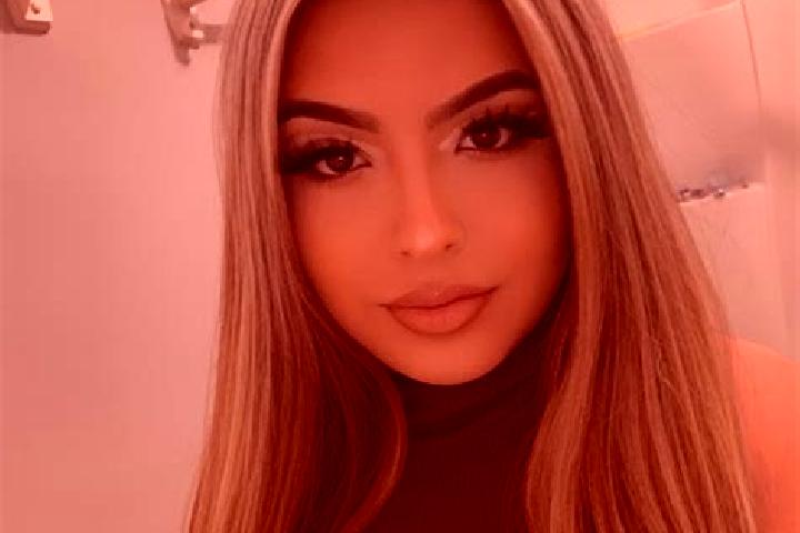 Mia, 29, a blonde grey-eyed latina companion based in Agios Ioannis. Offering Massage, Girlfriend Experience, BDSM, Roleplay, Overnight. Available for incall...