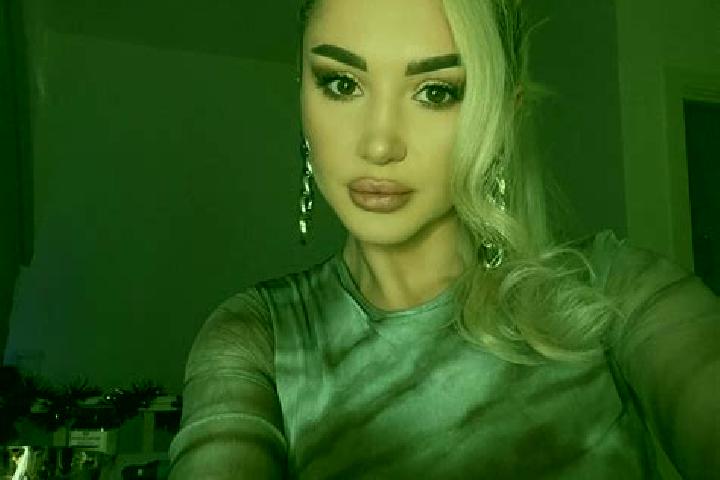 Mia, 29, a blonde grey-eyed mediterranean companion based in Sankt Peter am Wimberg. Offering Travel Companion, Duos, GFE, Overnight. Available for incall an...
