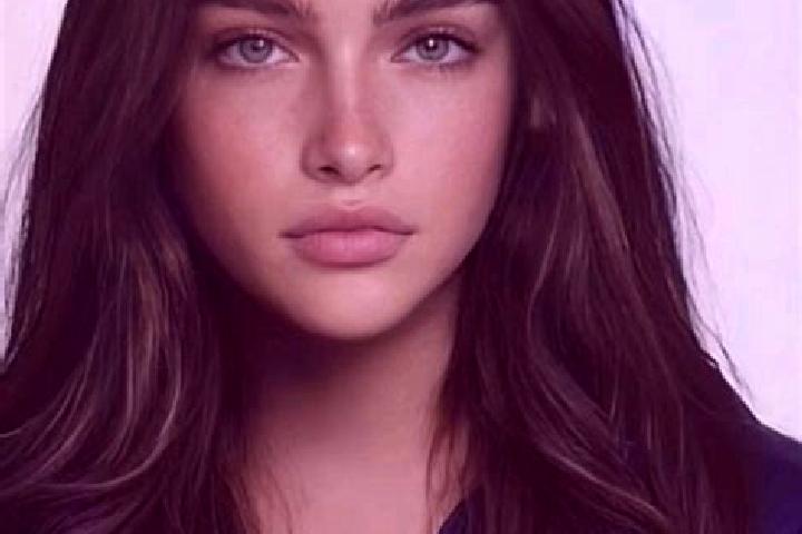 Mia, 29, a brunette blue-eyed mixed companion based in Kuttigen. Offering Duos, Party Girl, A-Level. Available for incall and outcall, day and evening dates.