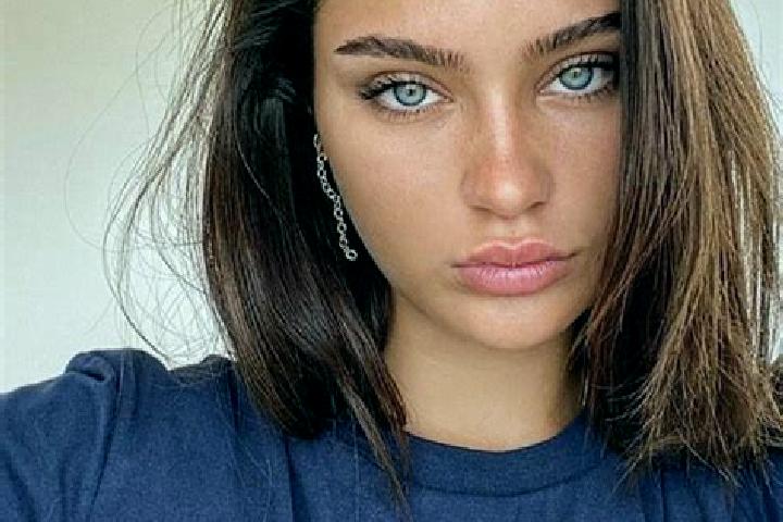 Mia, 29, a brunette dark-eyed mediterranean companion based in Urecho. Offering Deep French Kissing, BDSM, Roleplay, A-Level, Dinner Date. Available for inca...