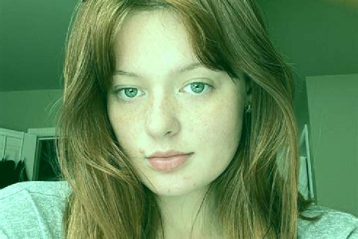 Mia, 29, a chestnut grey-eyed mediterranean companion based in Santa Maria del Paramo. Offering Deep French Kissing, Duos. Available for incall and outcall, ...