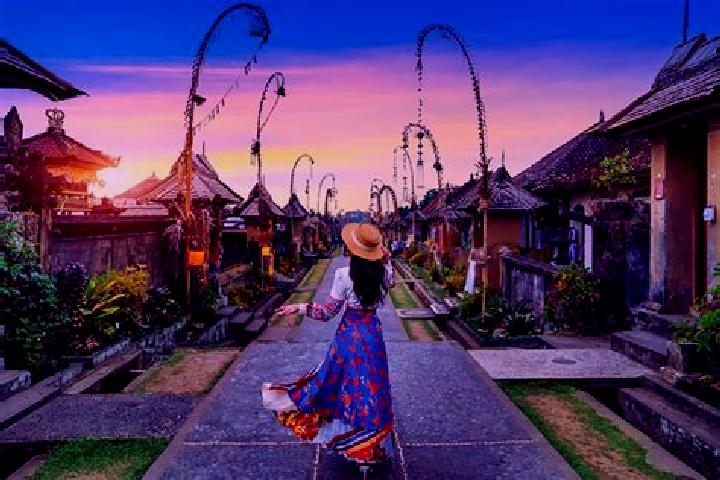 Mia, 29 — Escort in Muara Bulian, Indonesia