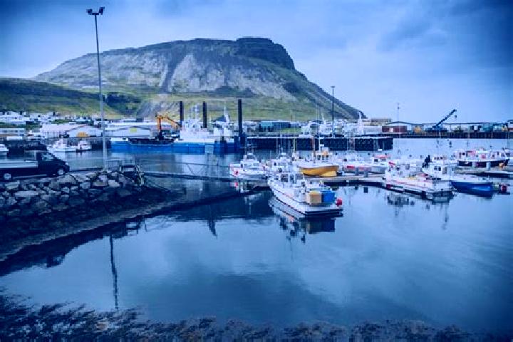 Mia, 29 — Escort in Olafsvik, Iceland