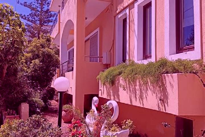 Mia, 29 — Escort in Palaiochora, Greece