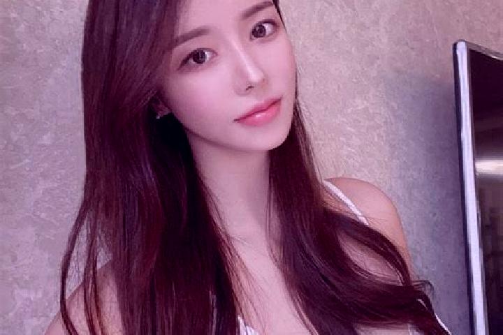 Mia, 29 — Escort in Simajia, China