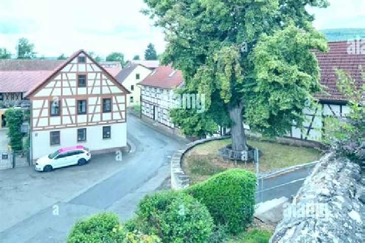 Mia, 29 — Escort in Suelzfeld, Germany